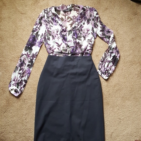 Armani Collezioni Dresses & Skirts - Armani Collezioni pencil skirt